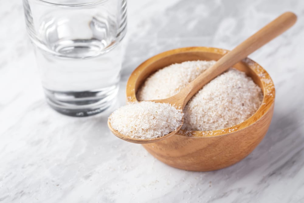 psyllium husk wood spoon wooden Depositphotos 720300122 S